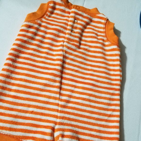 Gymboree Octopus Hugs NWT 5-9 lbs. Romper & 0-3 Month Hat - Picture 3 of 3